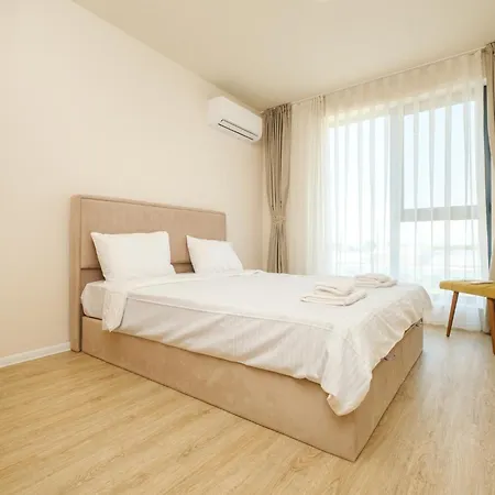 Crystal Luxe 2-bedroom Plovdiv