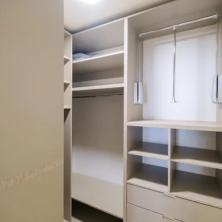 Apartment Crystal Luxe 2-bedroom Plovdiv