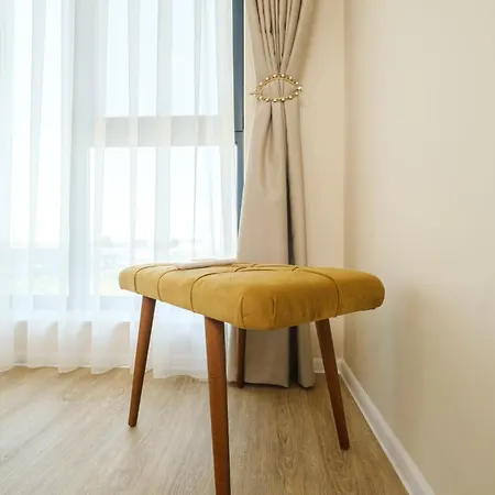 Crystal Luxe 2-bedroom